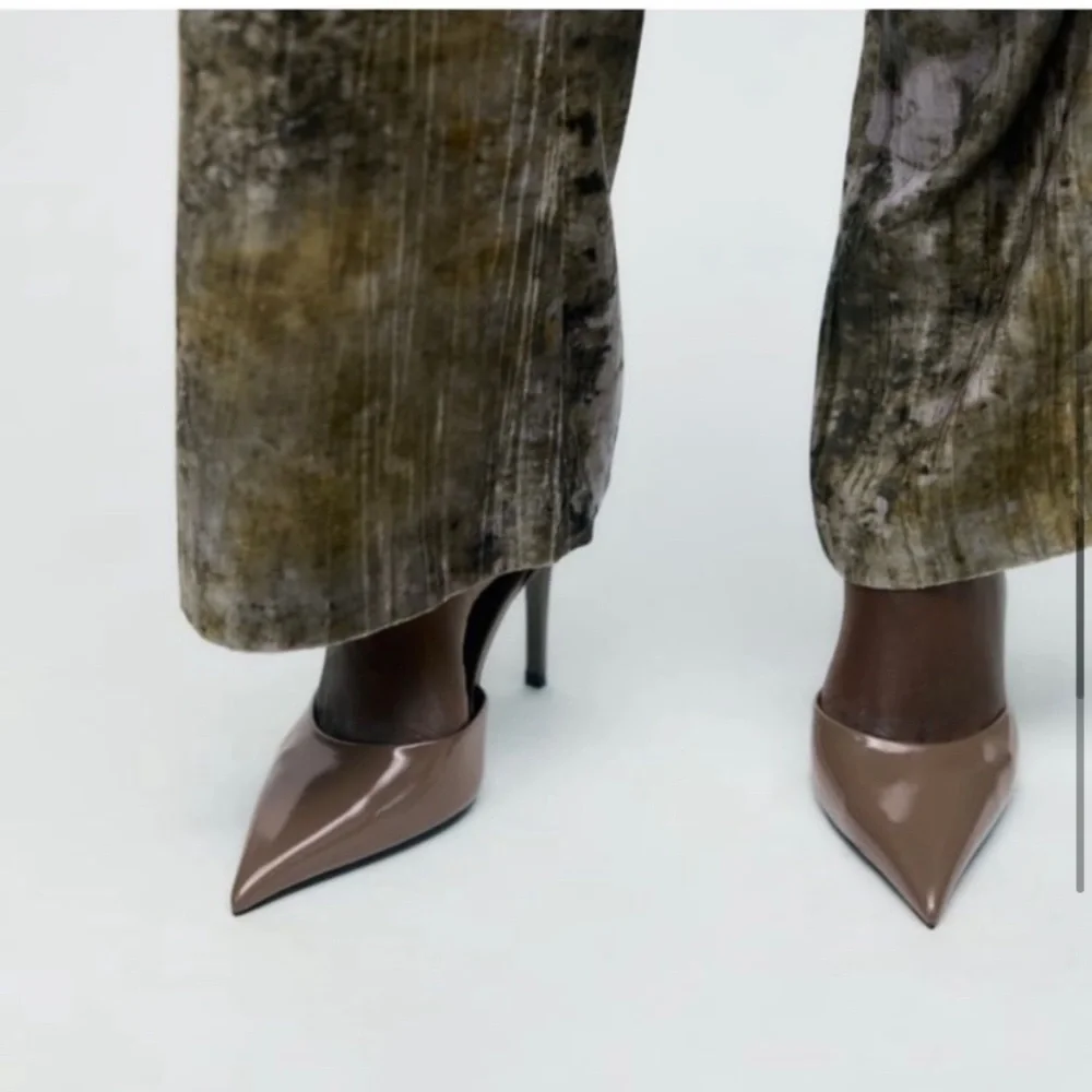 Zara Taupe Pointed Toe High Heel Court Shoes - Picture 10 of 10